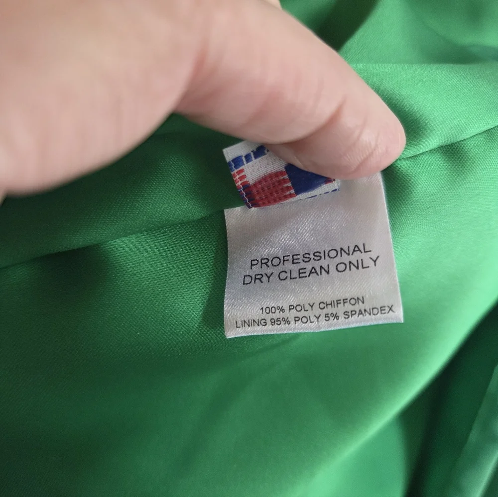 Lady Splendor Chiffon Dream Dress Emerald Green 2X NWT - Picture 13 of 13
